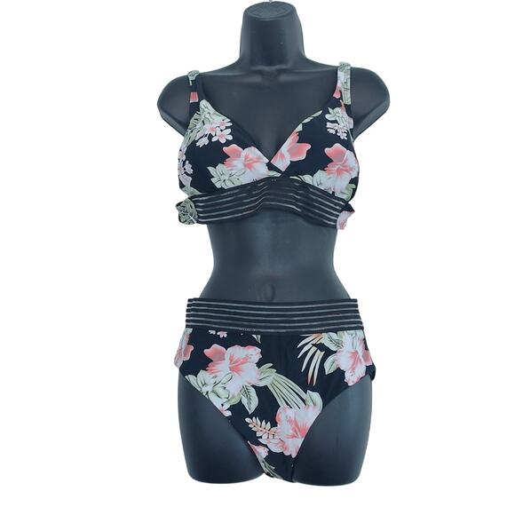 Black Dark Floral Bikini two-piece Swimsuit Womens size Medium - Picture 1 of 4